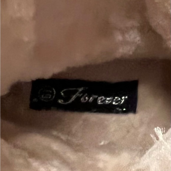 Forever Faux Suede/Sherpa Boots Size 6.5 - Picture 5 of 5